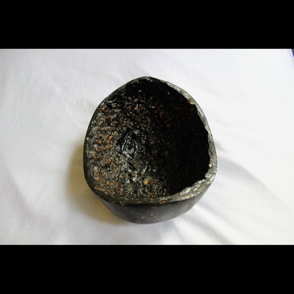 Black Planter - Picture 5 of 7